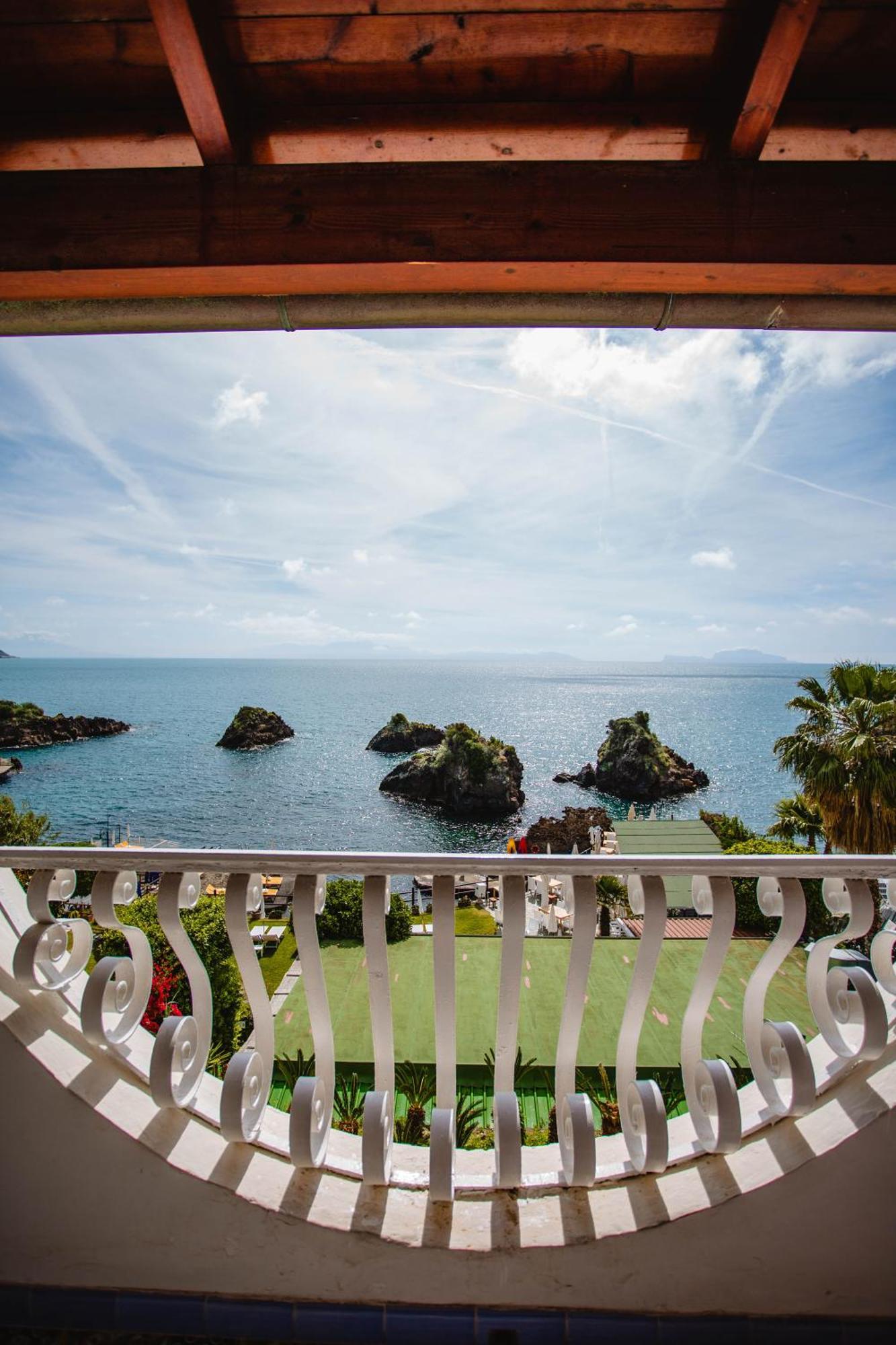 Strand Hotel Delfini Ischia Luaran gambar